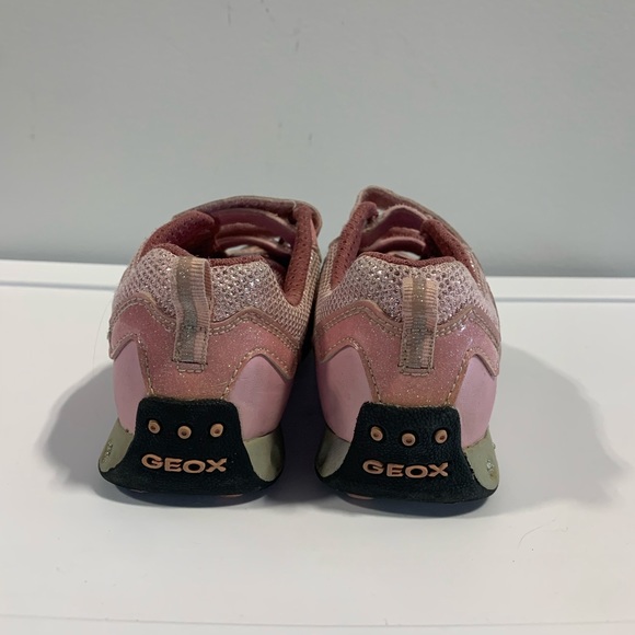 Geox running shoe - Picture 3 of 3